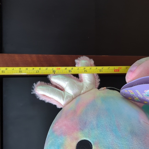 2023 large Kellytoy Hug Mee Tinley axolotl Squishmallow tie-dye - Picture 6 of 8